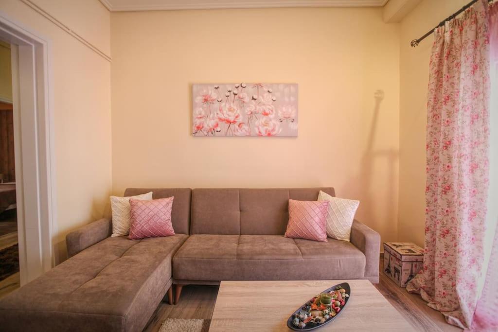 House With Amazing View Of Meteora Apartment Kalambaka Bagian luar foto